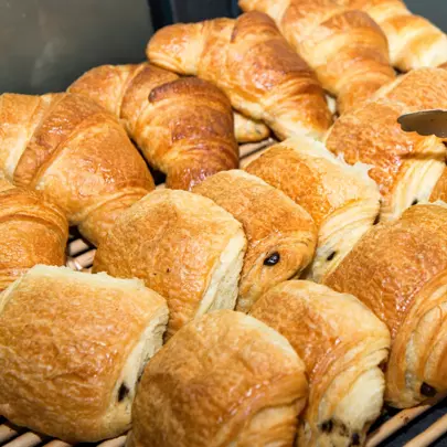 A Déguster nos pains au chocolat au petit Dèj, autour d'une boisson chaude ou un goûter, à Blois (41)